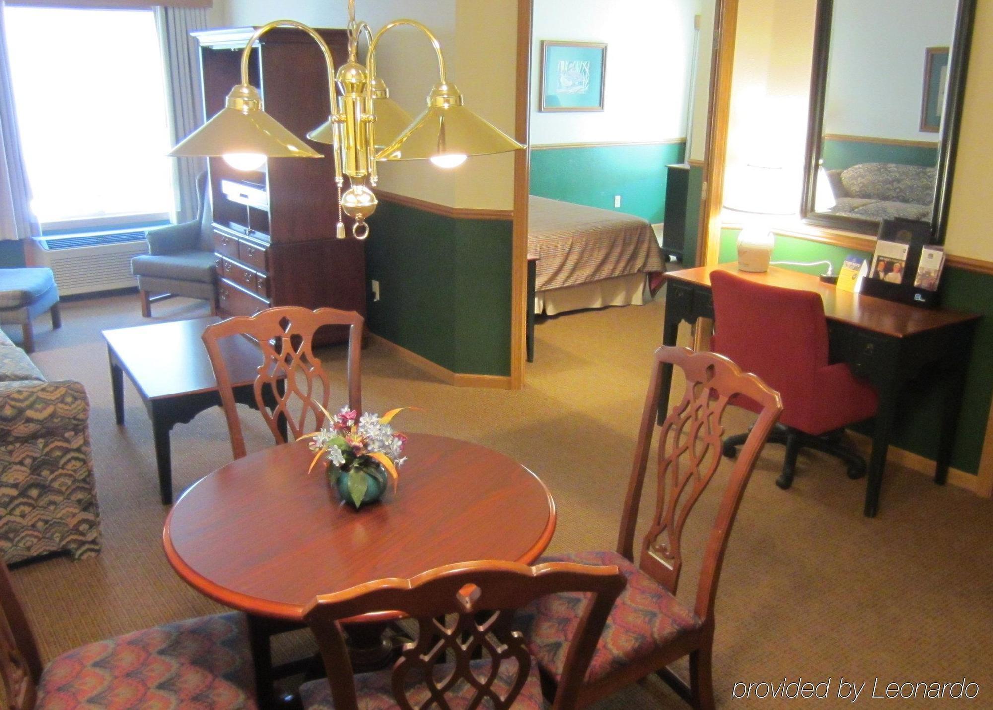 Baymont By Wyndham Mequon Milwaukee Area Hotel Quarto foto