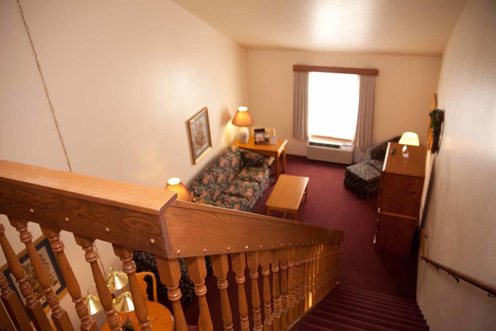 Baymont By Wyndham Mequon Milwaukee Area Hotel Exterior foto